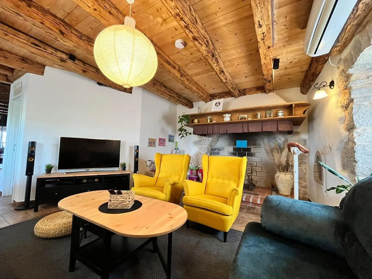 Villa Ca'Pietra, Rustic Stone House 말린스카 0*,